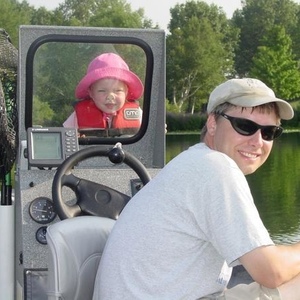 Profile Picture of Aaron Kamphuis (@amkamphuis) on Myspace