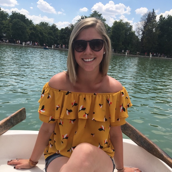 Profile Picture of Emily Radde (@raddeemily) on Poshmark