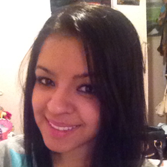 Profile Picture of Magaly Argote (@magaly1987) on Poshmark