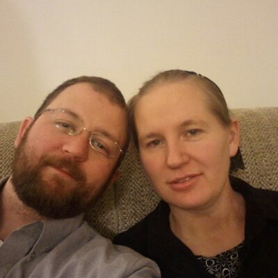 Frank_n_Sara Dyck - Twitter Profile Picture of Frank_n_Sara Dyck (@FrankSaraDyck) on Twitter