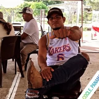 Profile Picture of Edwin Toribio (@_edwintoribio) on Instagram