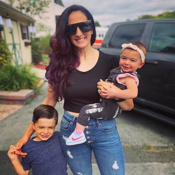 Profile Picture of Santina Fucello (@santinafucello) on Poshmark