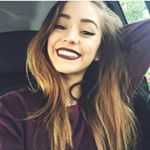 Profile Picture of Sarah Darnell (@its_your_girl_sarah) on Instagram