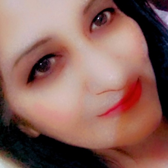 Profile Picture of Bhavna Kapoor bhavna (@bhavnakapoor268) on Poshmark