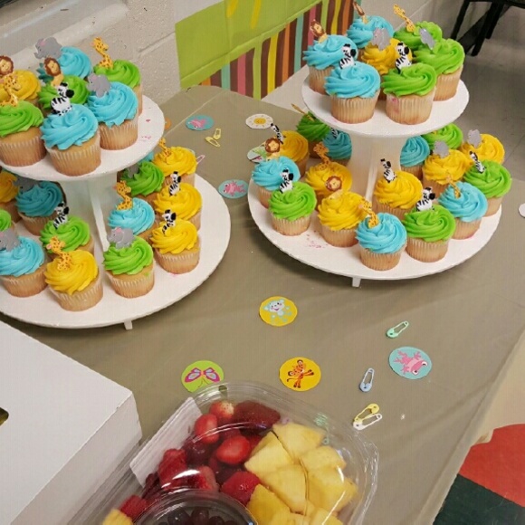 Profile Picture of Carlotta Bullock (@thellis) on Poshmark