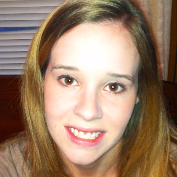 Profile Picture of Ashley Back (@ashback) on Poshmark