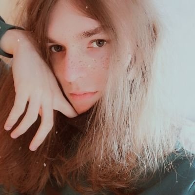 Profile Picture of Alice (@EccoZones) on Twitter