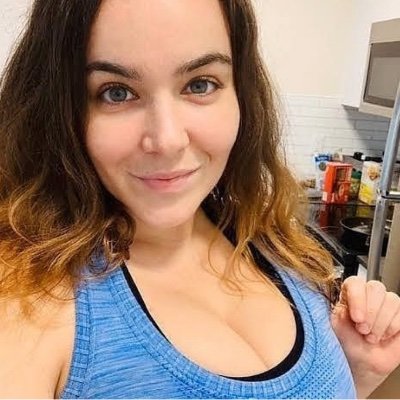 Profile Picture of Claudine Dupuis (@alice_navet) on Twitter