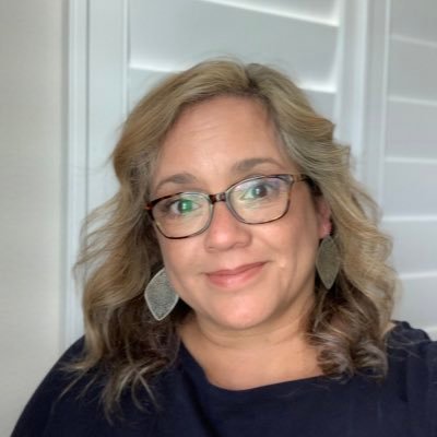 Profile Picture of Luz Morales (@lemorales3) on Twitter