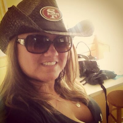 Profile Photo of Deborah Jimenez (@whiskygirl07) on Twitter