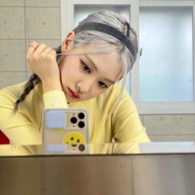 Profile Picture of 아렐리 (@ArelyFuentesz) on Twitter