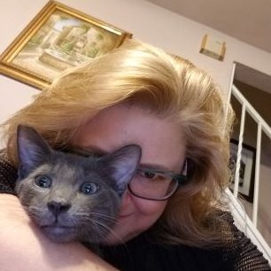 Profile Picture of Leo Chick (@LeoChick4) on Twitter