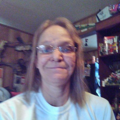 Profile Picture of Denise Joy Priest (@denise19574) on Twitter