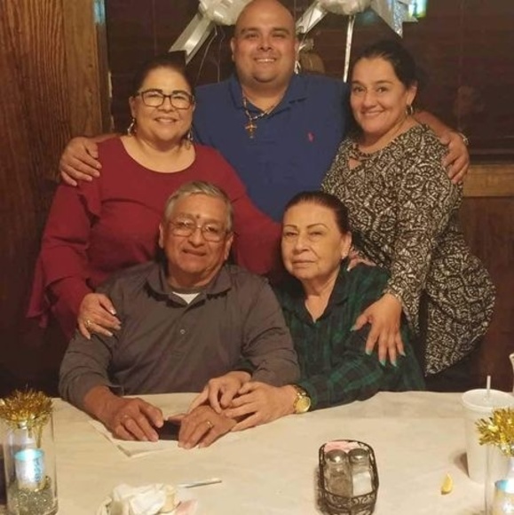 Profile Picture of Becky Maciel (@beckymaciel) on Poshmark