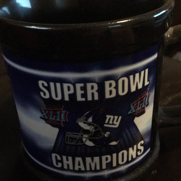 Profile Picture of Robert Maturo (@bigblue26583) on Poshmark