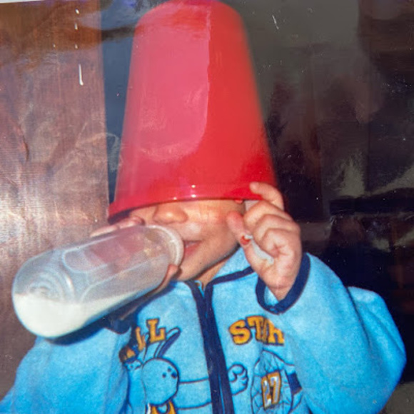 Profile Picture of Andres Calzadilla (@fdcalzad4844) on Poshmark