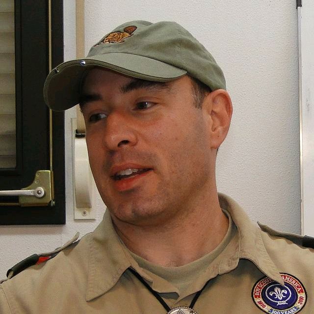 Profile Picture of robertknellinger5 (@robertknellinger5) on Tiktok