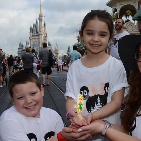 Profile Picture of Kim Hampson (@kimhampson) on Poshmark