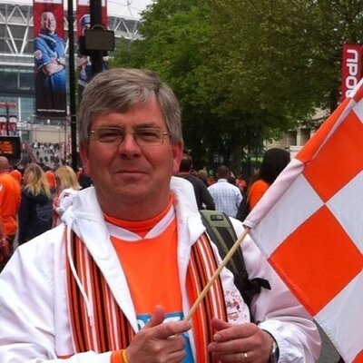 Profile Picture of Stuart Bradfordon Twitter