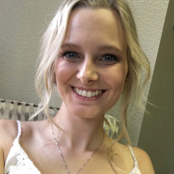 Profile Picture of Brittany Beanland (@brittanympriest) on Poshmark