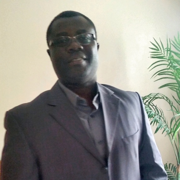 Profile Picture of Sam Opata (@peetcher) on Poshmark