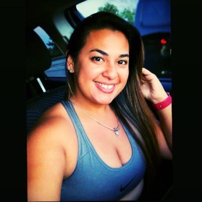 Profile Picture of Candice Herrera (@sweetthumper_10) on Twitter