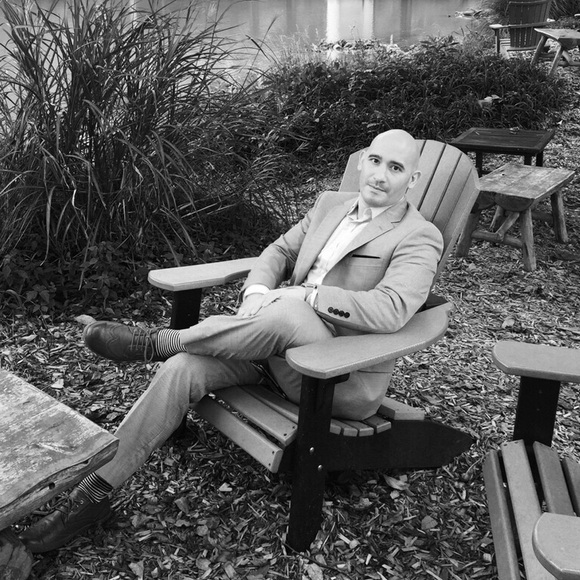 Profile Picture of Alex Saez (@mr_calvito) on Poshmark