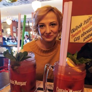Profile Picture of Eli Zawadzka (@eli.zawadzka) on Facebook