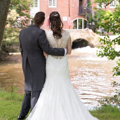 Profile Picture of Laurel Mansfield (@laurel_1989) on Twitter