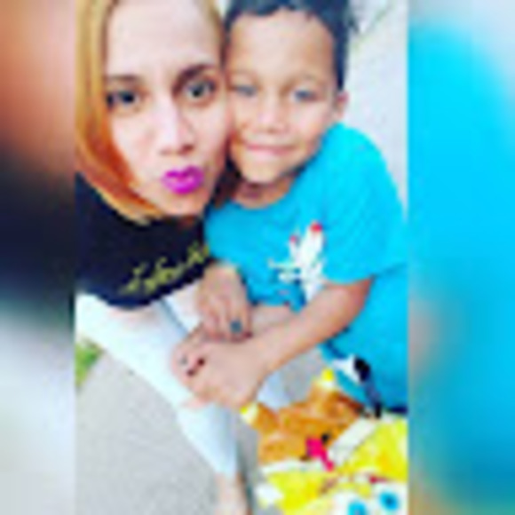 Profile Picture of Dinorka Rodriguez (@idelsy03) on Poshmark