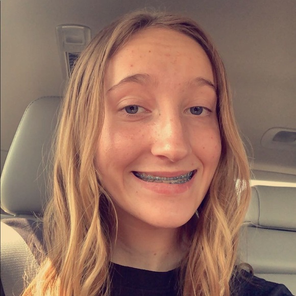 Profile Picture of Calla Johnson (@calla1478) on Poshmark