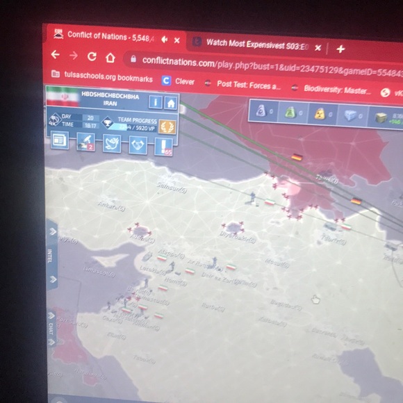 Profile Picture of Darrian Anderson (@darriananderson) on Poshmark