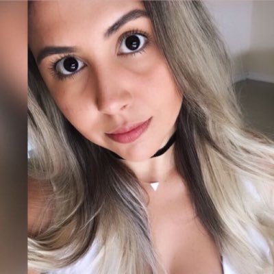 Profile Picture of Alana Steegmuller (@alanasteeg) on Twitter