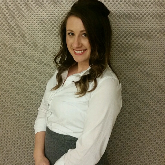 Profile Picture of Britney Moses (@bbmoses) on Poshmark