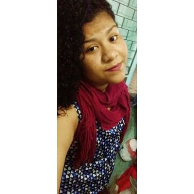 Profile Picture of Rebeca Almeida (@RebecaalmeidaBc) on Twitter