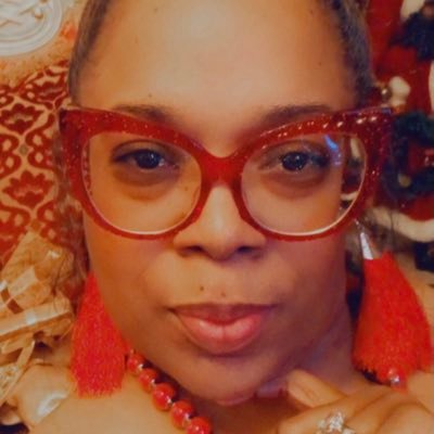 Profile Picture of Rolanda Burch Allen (@rolandaallen) on Twitter