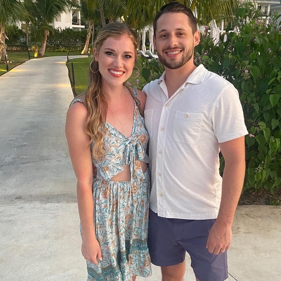 Profile Picture of Rebecca Keysor (@rebeccakeysor) on Poshmark