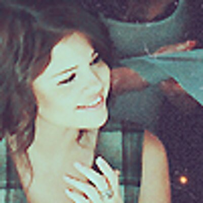 Profile Picture of Jill, Marine & Ceci (@MarineJillL) on Twitter