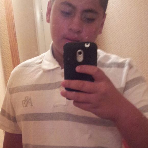 Profile Picture of Kevin Dominguez (@kevind121) on Poshmark