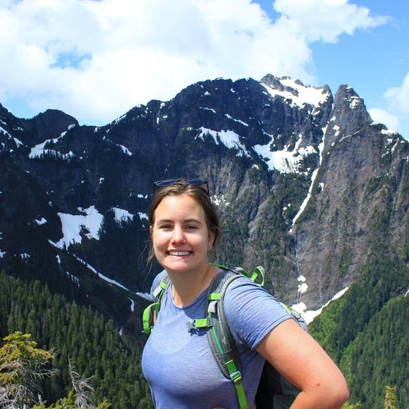 Profile Picture of Suzanne Sbrolla (@suzanne8_6) on Poshmark