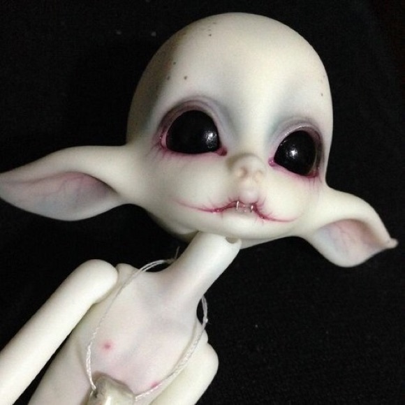 Profile Picture of Joshua Parnell (@boyrotz) on Poshmark