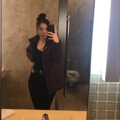 Profile Picture of Maya Hernandez (@Sscorpiobaby) on Twitter