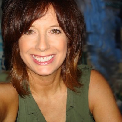 Profile Picture of Lisa Strader (@LisaStrader28) on Twitter