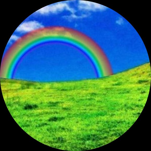 Profile Picture of Alura Lalonde (@alura_lalonde) on Poshmark