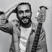 Profile Picture of John Lick (@johnlick) on Youtube