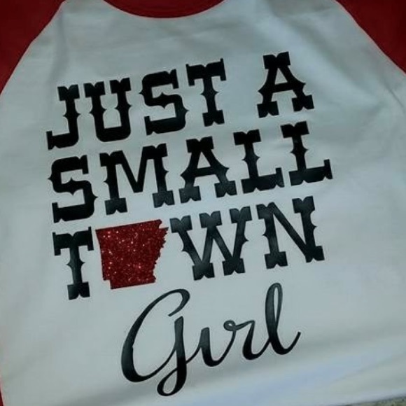 Profile Picture of Amber Hopper (@amberhopper) on Poshmark