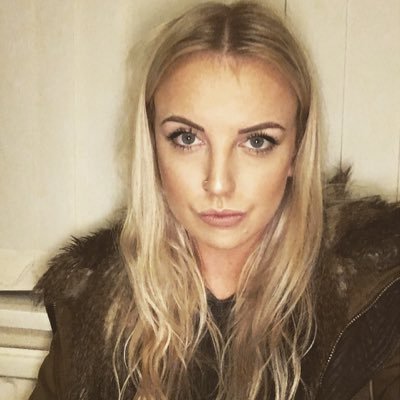 Profile Picture of Laura Harwood (@lauraharwoodxx) on Twitter