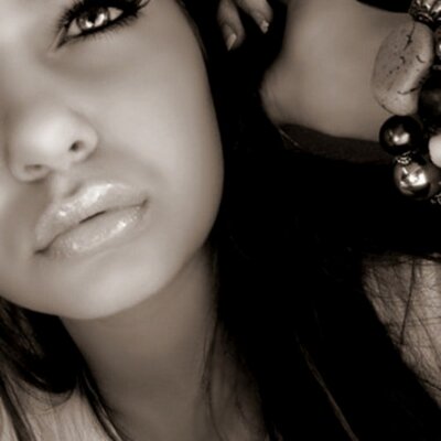 Profile Picture of Mandy De Roode (@xMDRx) on Twitter