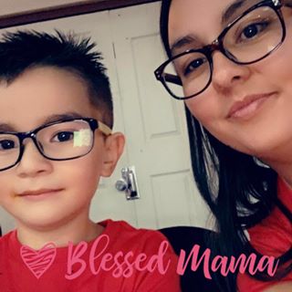 Profile Picture of Julie Leyba (@julie.leyba.146) on Facebook