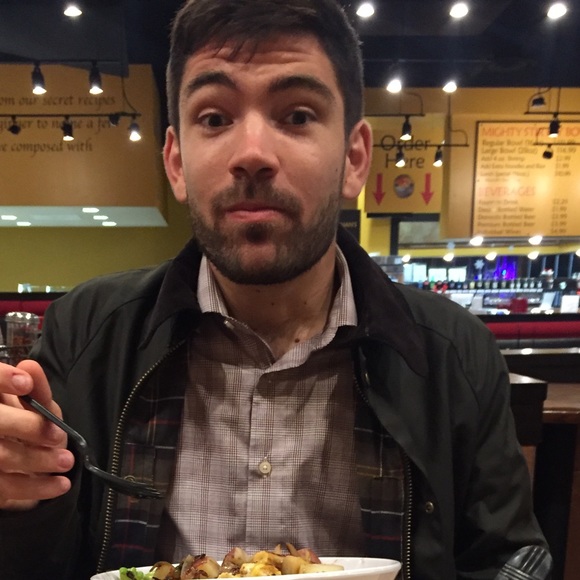 Profile Picture of Bob Boland (@bobscloset101) on Poshmark